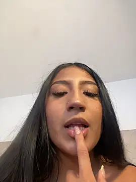 Carina_lopez707rs - 3 Fingers inside to wet pussy
