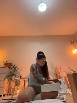 PureEllieX - Undress me and turn me ON