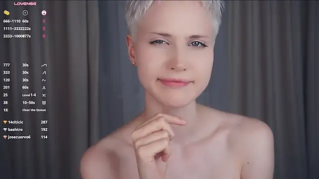 HattieSkay - I want to tease u with panties