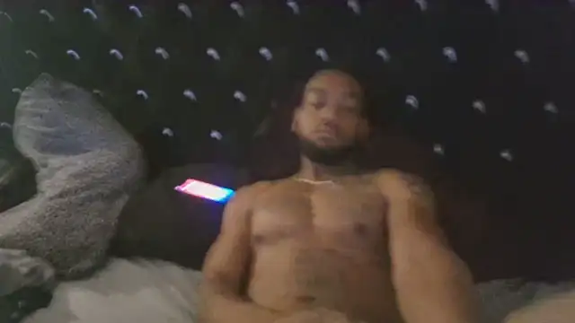 Squirtonlongdick - watch this lil fatty