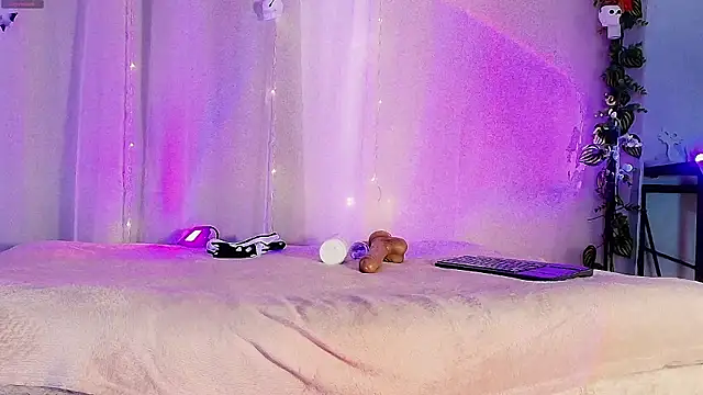 Liccy_hall - I love seeing you like this