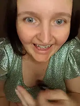 Funnifu - Blowjob with big dildo