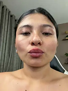 Guadalupe_Lopez - PUT YOUR COCK BETWEEN MY BOOBS
