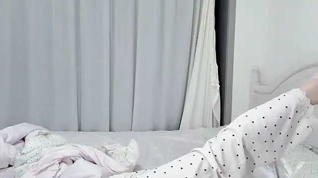 Xingxing-777 - 重重拍打屁股5下
