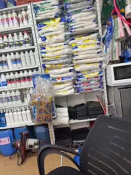ISABELLA__LUNA - No thongs or bras in the store
