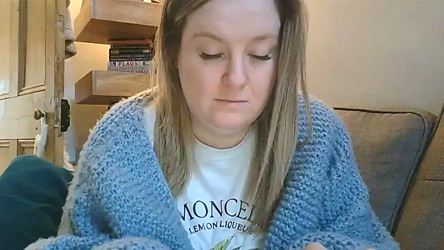 Lola-May - NAUGHTY VIDEO IN PM (last tipper)