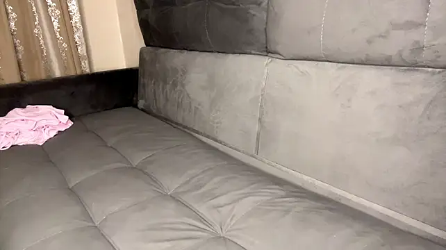LoraDavi - doggy and rub pussy