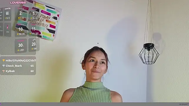 Aura_moons - finger in pussy
