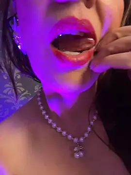 BiancaDiluchi - RIDE DILDO COWBOY STYLE