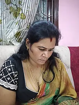 Tamilaruvi