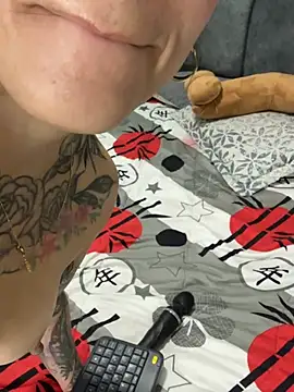 Cristal_Velle - an open ass in your face, bouncing aroun