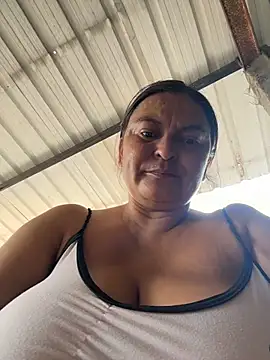 Horny-Mommy-Dirty - Dildo in the car