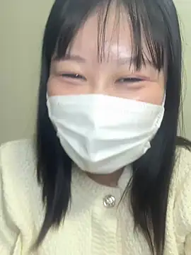 Eina_aa - 上の服脱ぐ🫶🏻