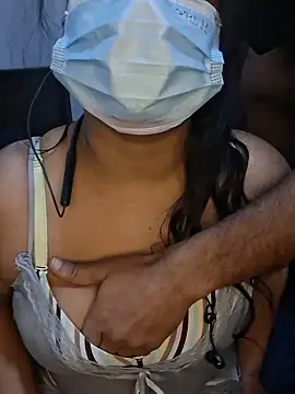 Claravivian2000 - Full nude fingering with oil