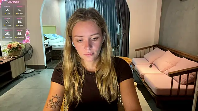 One_On_Mllion - Sexy ass tease <3