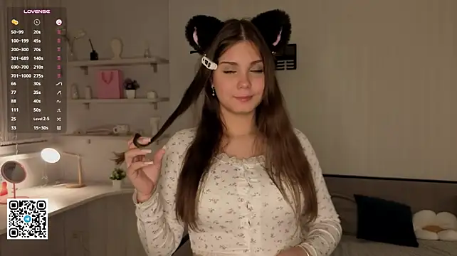 EdithHokutan - Tease with My Skirt, Show Panties Straps