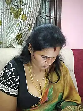 Tamilaruvi