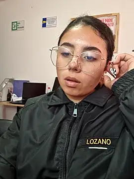 Angela__05 - SHE MASTURBATES MY PUSSY UNTIL I SQUIRT