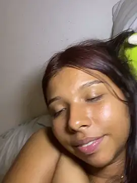 Zoe_201 - Naked mommy