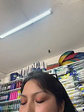 ISABELLA__LUNA - No thongs or bras in the store