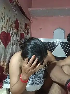 Hot_Indiancpl