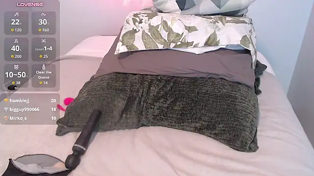 Agatha6969x - 💚JIGGLE TITS!💐