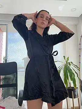 Nicollett - play with nipples