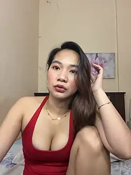 DiaraXiao - BRA OFF AND PLAYING NIPPLES