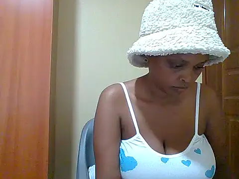 Sexxy-Shie - its my birthday week!!!