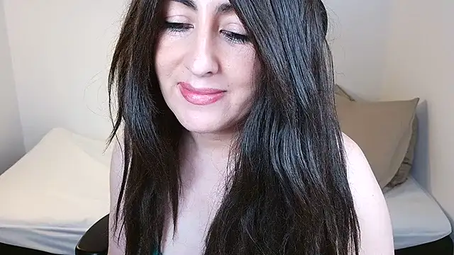 Naughty_sarahh
