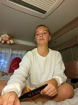 Vixen-Addiction - booty spanks x10