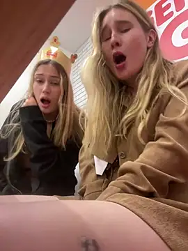 SiaLater - Sofia pinch naked Sia's nipples~BURGER K