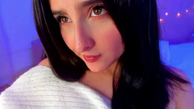 KarolyneLune - cremay pussy deep fingers