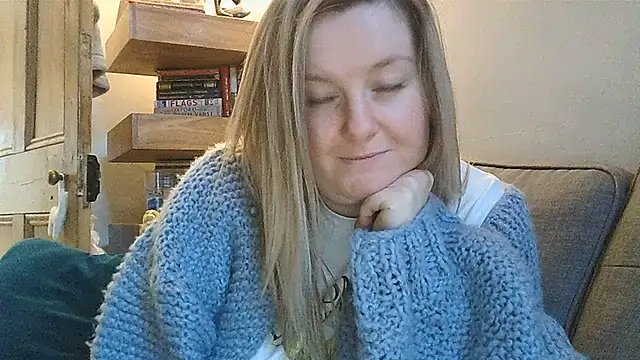 Lola-May - NAUGHTY VIDEO IN PM (last tipper)
