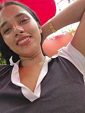 Lorena_Mcfly - Buy ICE CREAM and play with your pussy