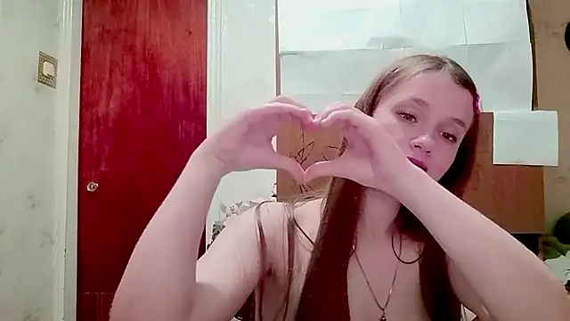 CecilleSollors - Draw hearts on the nipples