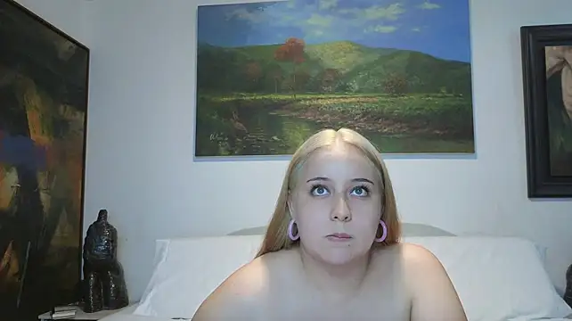 Angelamonticelli - Dildo in my pussy + Domi on my clit