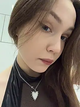 Peachy_Dream - squeeze boobs + tease with tongue