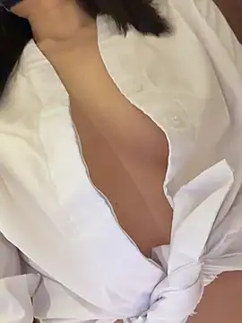 Nide-laoshi - 4S店女销售 下班后无聊 找陌生人刺激（ni 懂得）