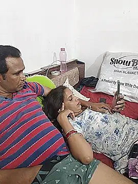 Priya_couple1 - Full need pusssy fingering