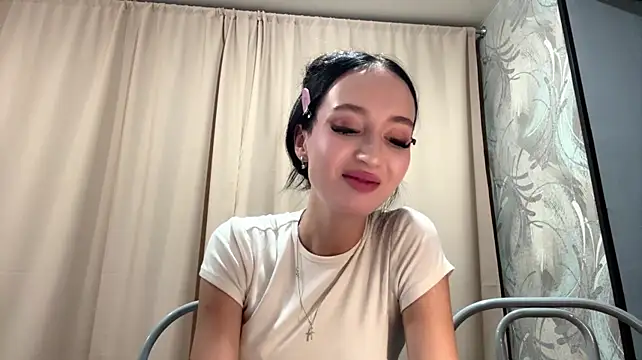 ShannaWegiel - Tease with my top