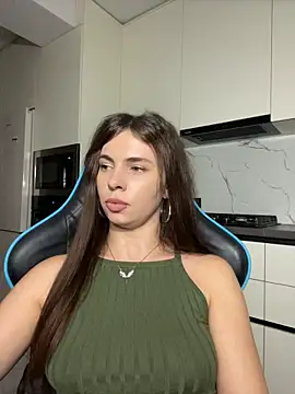 CurlyLara - Pussy fingering + LT video
