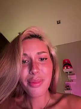 Olivializ - Last tipper wins 4 boy/girl sex videos
