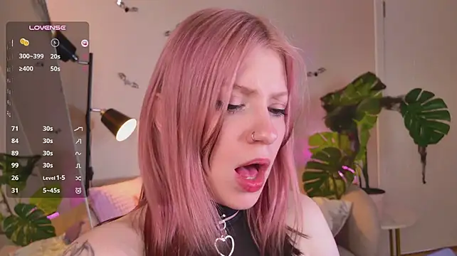 Arielabradberry - Doggy in couch