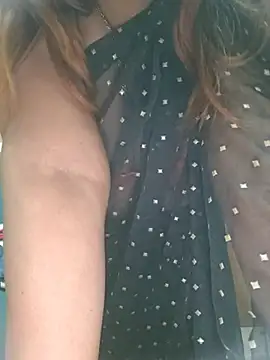 Dianaa9 - Show pink nipple ( 🔴__🔴 )