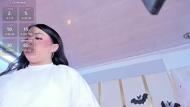 KamilaVegga - 🍑Spank that juicy ass till get red🍑