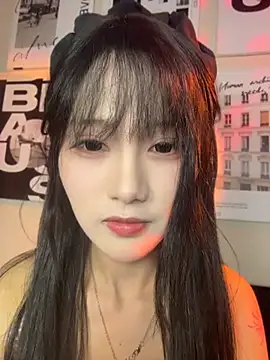 Xiaoxiao1001 - 撕胸贴用小粉振
