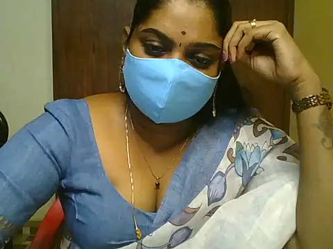 Tamil_hot_Shalini