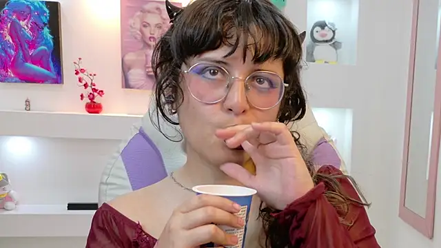 Bunny_sexx - Fingers in pussy