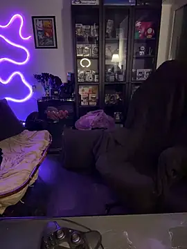 MaryPeach666 - pussy pic + squrit video